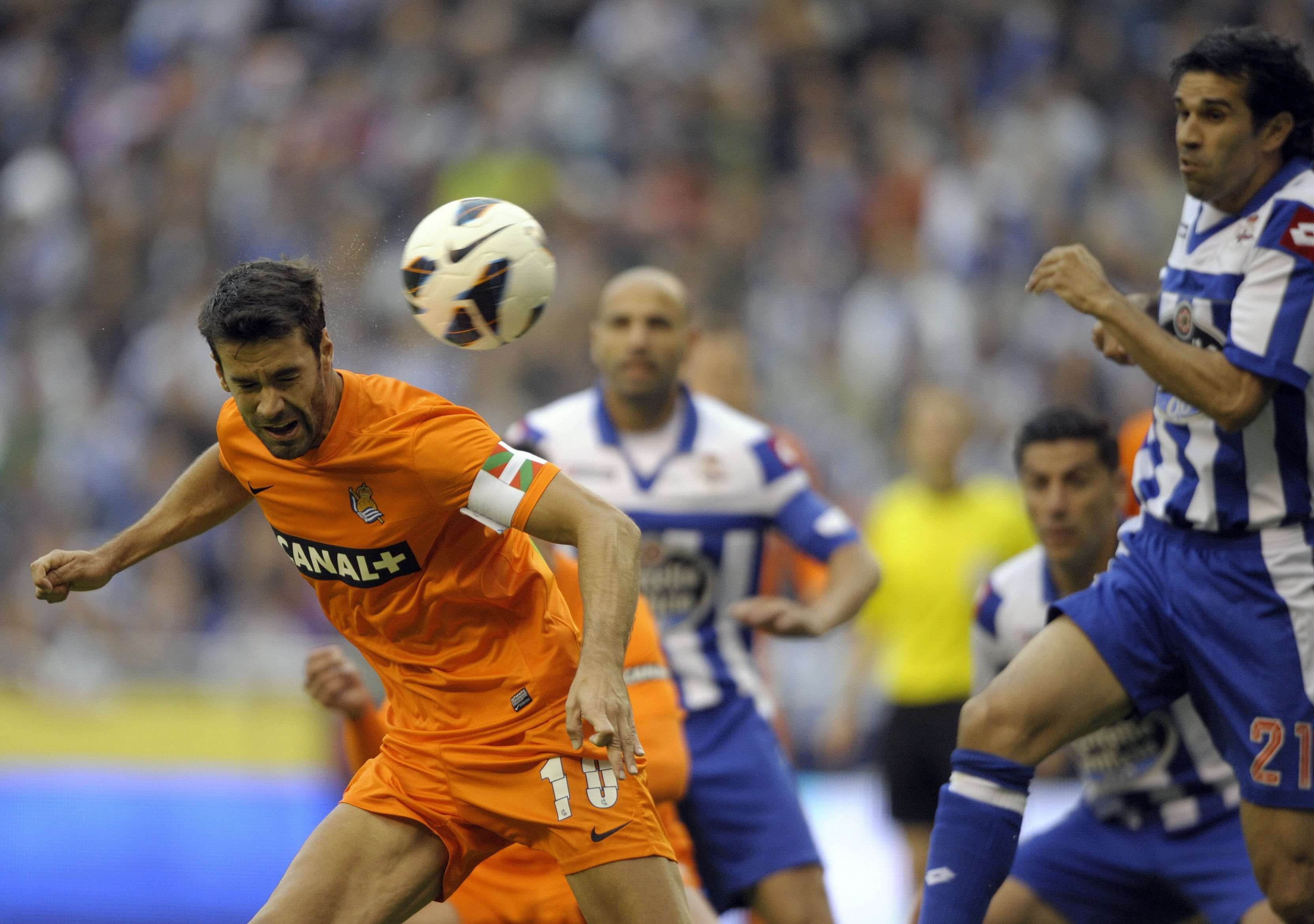 La Real llegó a la Champions League en 2013 después de vencer en Riazor en la última jornada de Liga, aprovechando el pinchazo del Valencia en Sevilla.