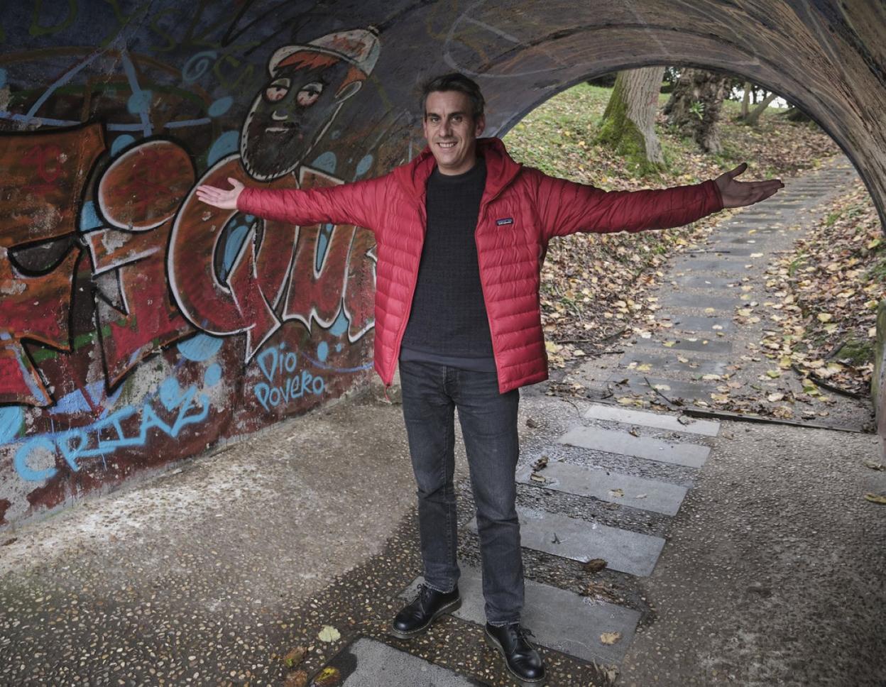 Gustuko dituzte Ekogudariek tunelak. Horrexegatik, Donibane Lohizuneko Jokin Cristina Eneakoan sartu zen. 