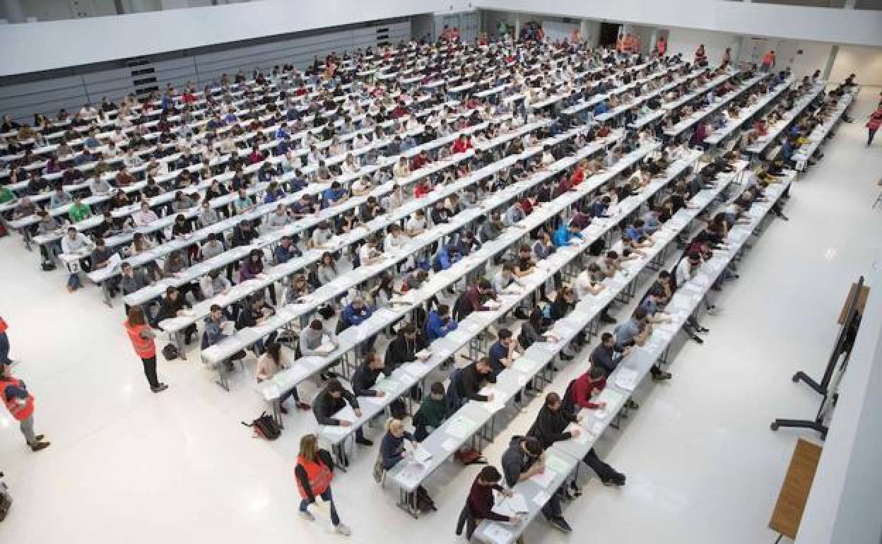 OPE Gobierno Vasco 2021: El Gobierno Vasco anuncia una OPE de 1.500 plazas para Administración el próximo año