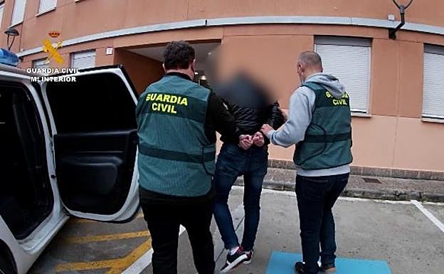En libertad el detenido en Bilbao por abuso sexual a 12 menores, algunos de Gipuzkoa, por internet