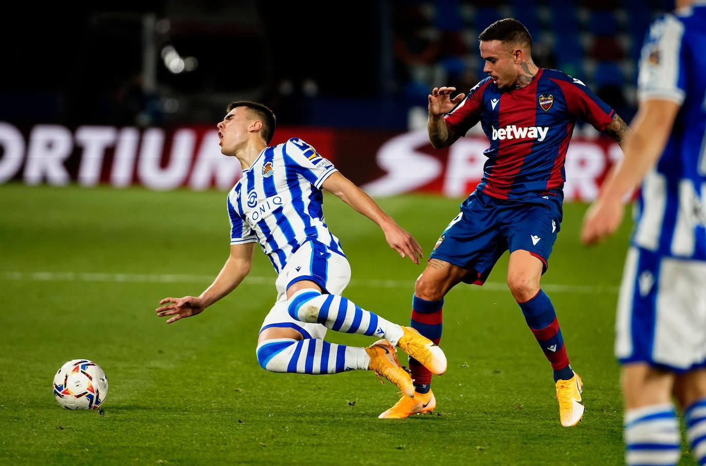 Fotos: Las mejores imágenes del Levante - Real Sociedad