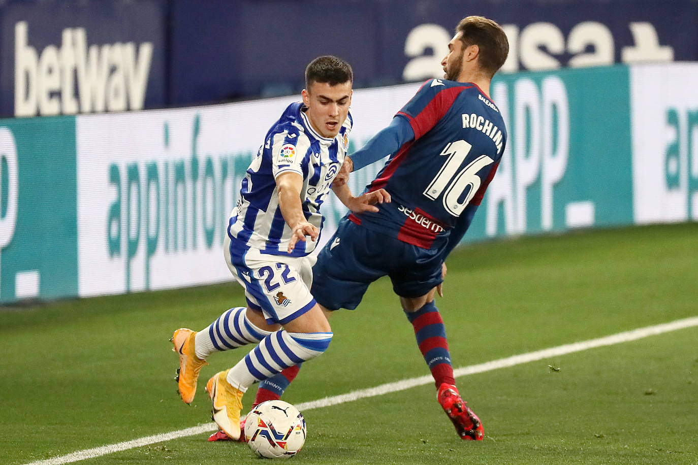 Fotos: Las mejores imágenes del Levante - Real Sociedad