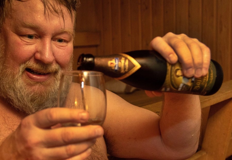 Fotos: Ver el partido, desde la sauna