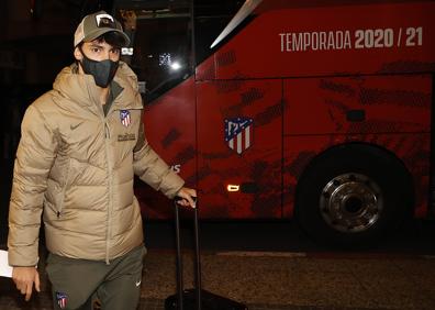 Imagen secundaria 1 - Los jugadores del Atlético de Madrid ya están en San Sebastián.