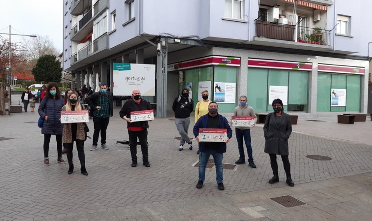 Eskatzen duten ostalariek 700 euroko laguntza finkoa jasoko dute.