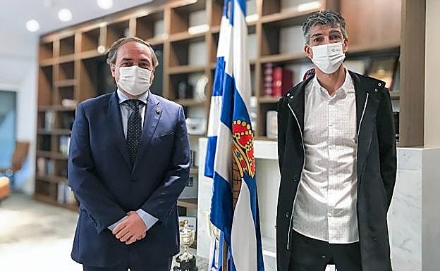 El jueves, con Aperribay. 