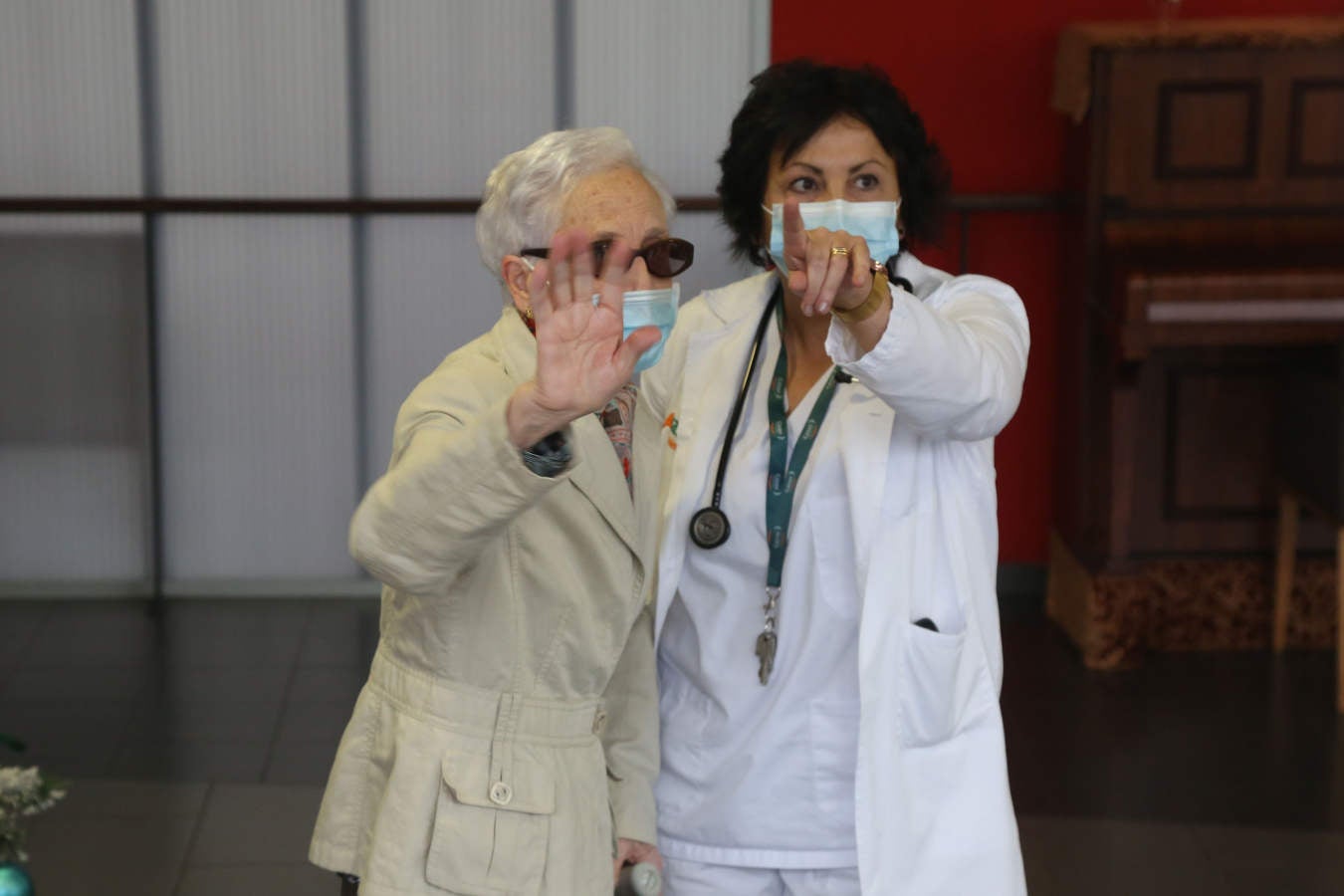 Las 180 dosis de Pfizer-BioNtech destinadas a la residencia Caser Betharram de Hondarribia han comenzado a administrarse a las 12.15 horas de este domingo