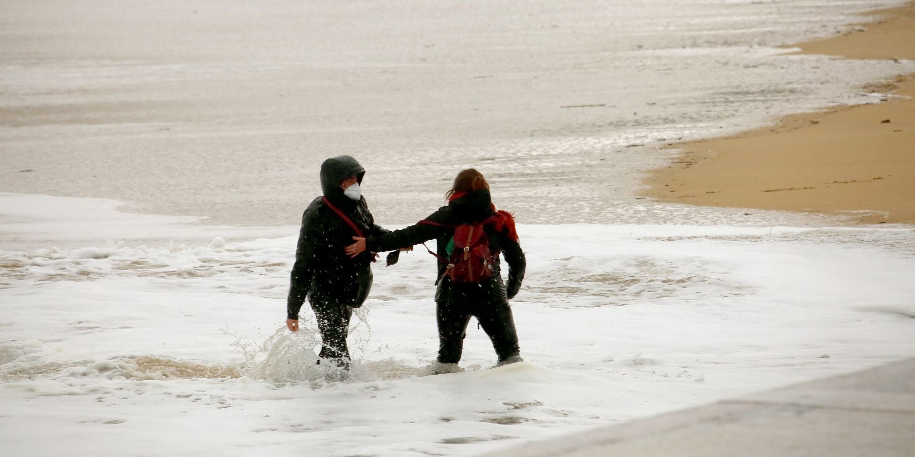 Imágenes del temporal en Donostia