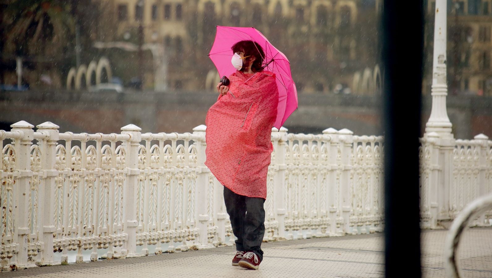 Imágenes del temporal en Donostia