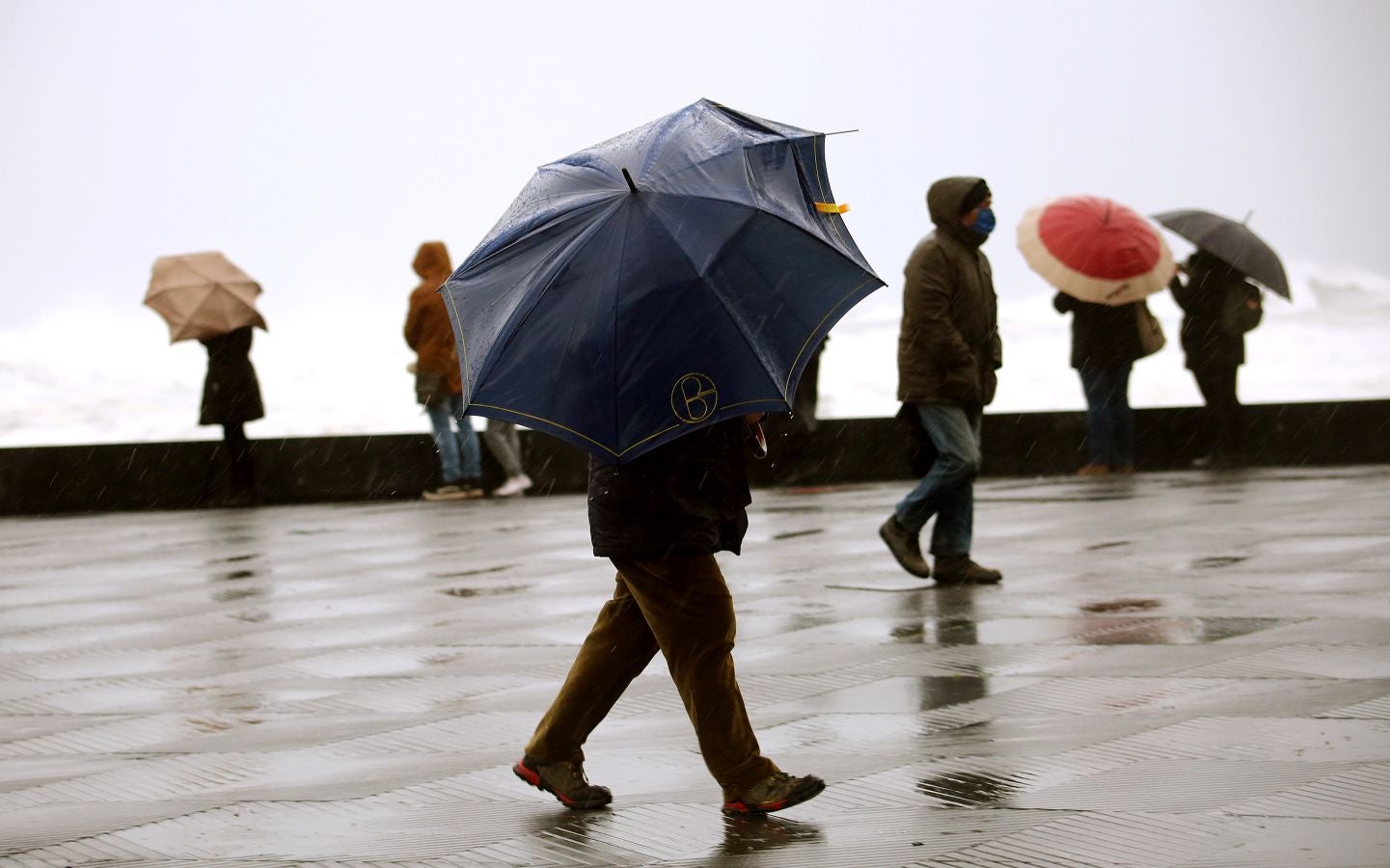 Imágenes del temporal en Donostia