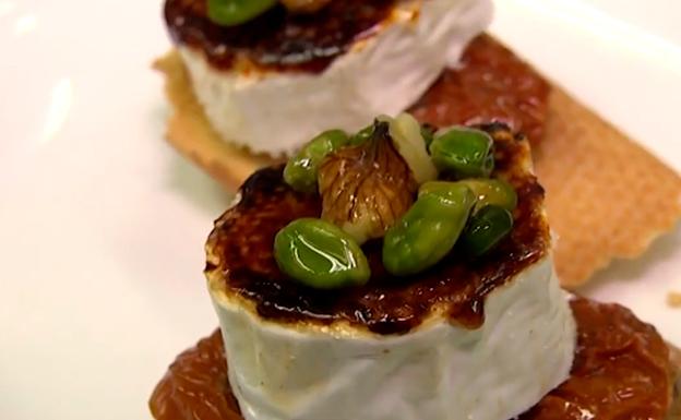 Pintxo de queso de cabra con frutos secos y tomate seco pomodori de Eloy Quintas