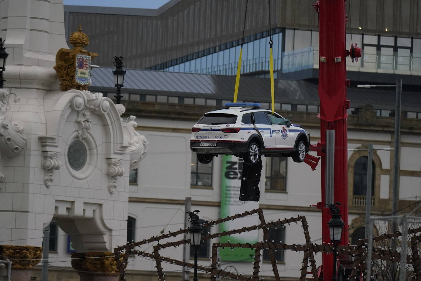 El otro agente que se encontraba en el vehículo en el momento del accidente ha sido trasladado al hospital 