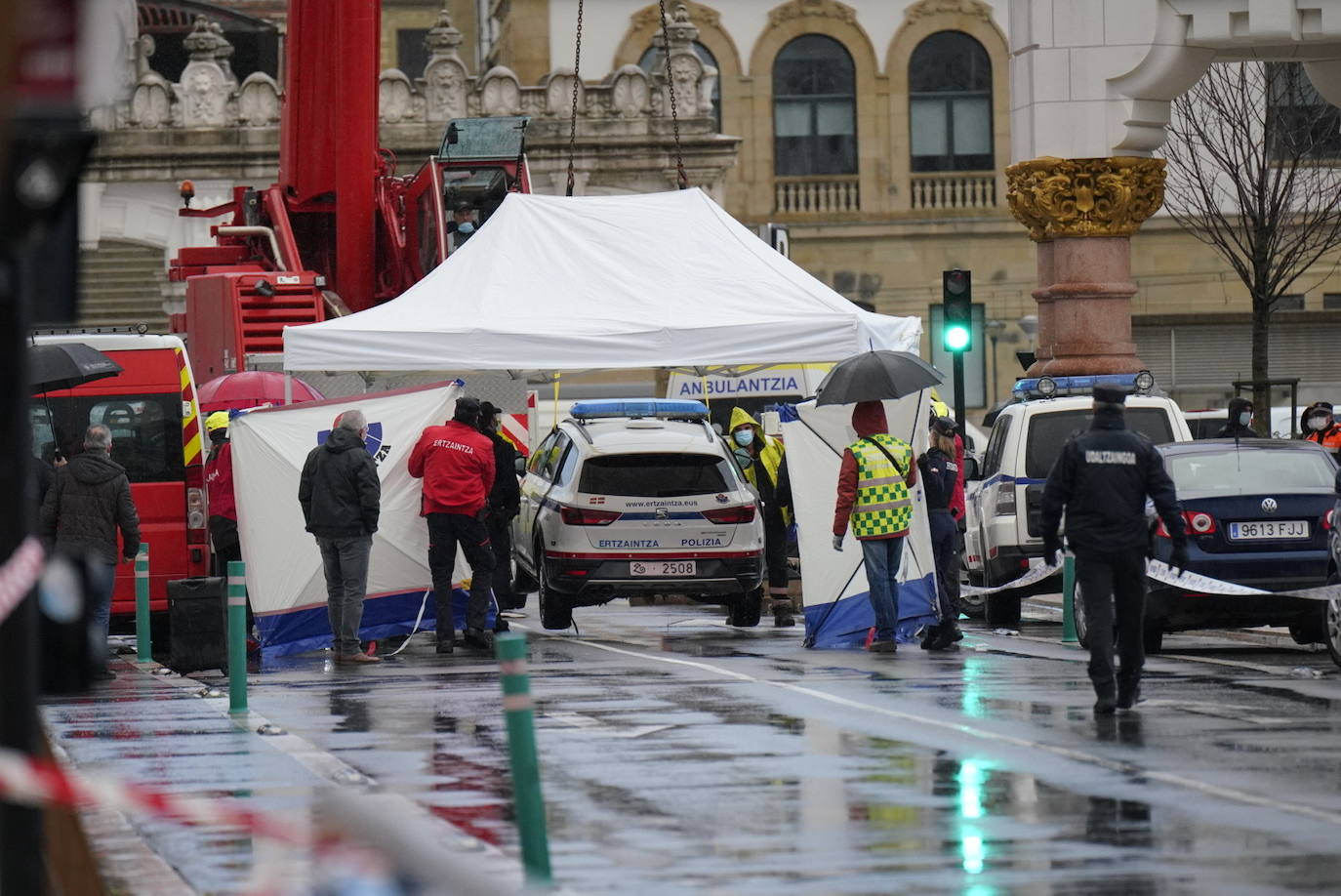 El otro agente que se encontraba en el vehículo en el momento del accidente ha sido trasladado al hospital 