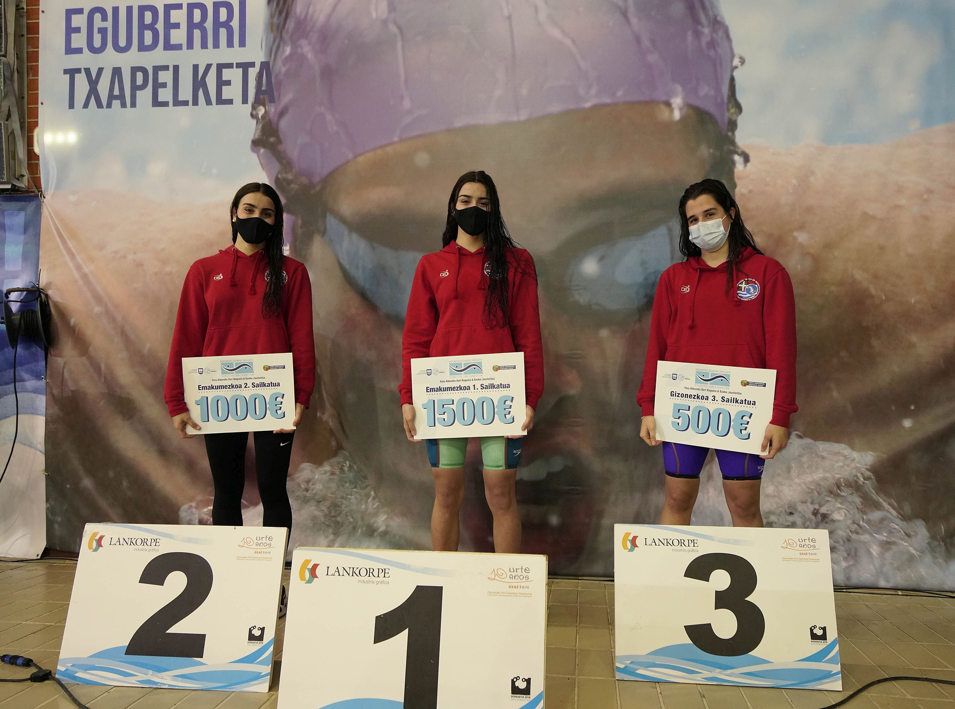 Fotos: Las imágenes del Torneo Internacional de Navidad de natación