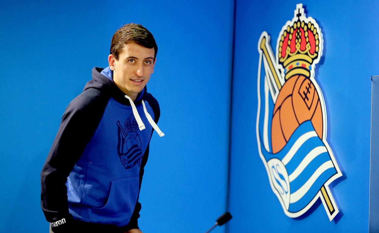 Mikel Oyarzabal vuelve a la lista de la Real Sociedad por Navidad