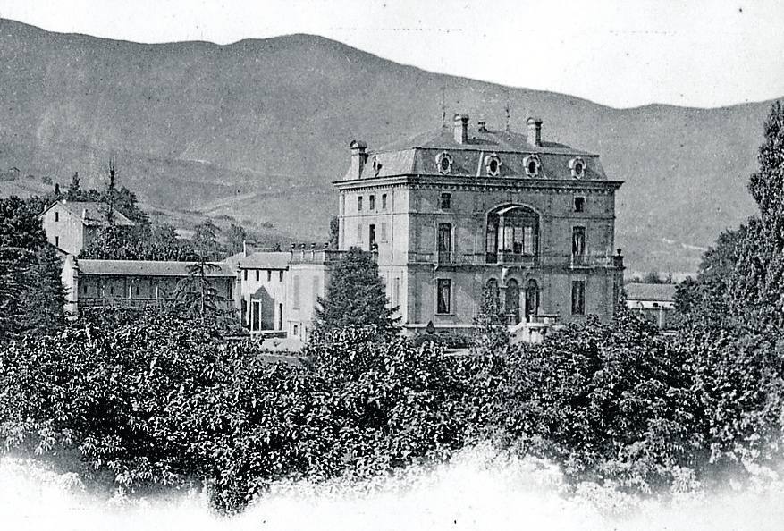 Panorámica de Villa Mena y sus jardines, que se ubicaban en la actual plaza Zabalburu.