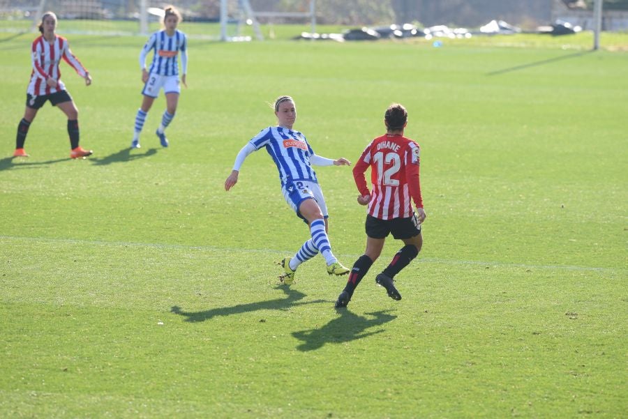 La Real Sociedad se lleva también el derbi femenino. 