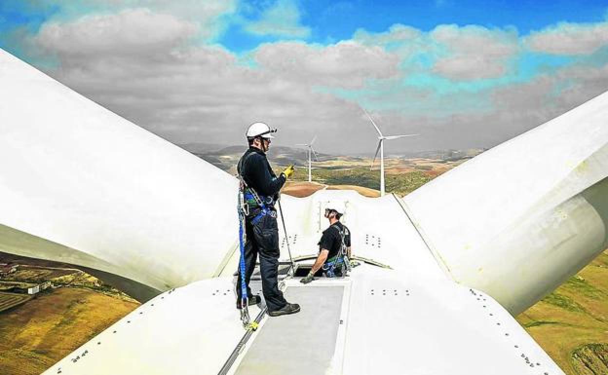 Siemens Gamesa anuncia más ajustes en Euskadi y cierra plantas en Galicia y Cuenca