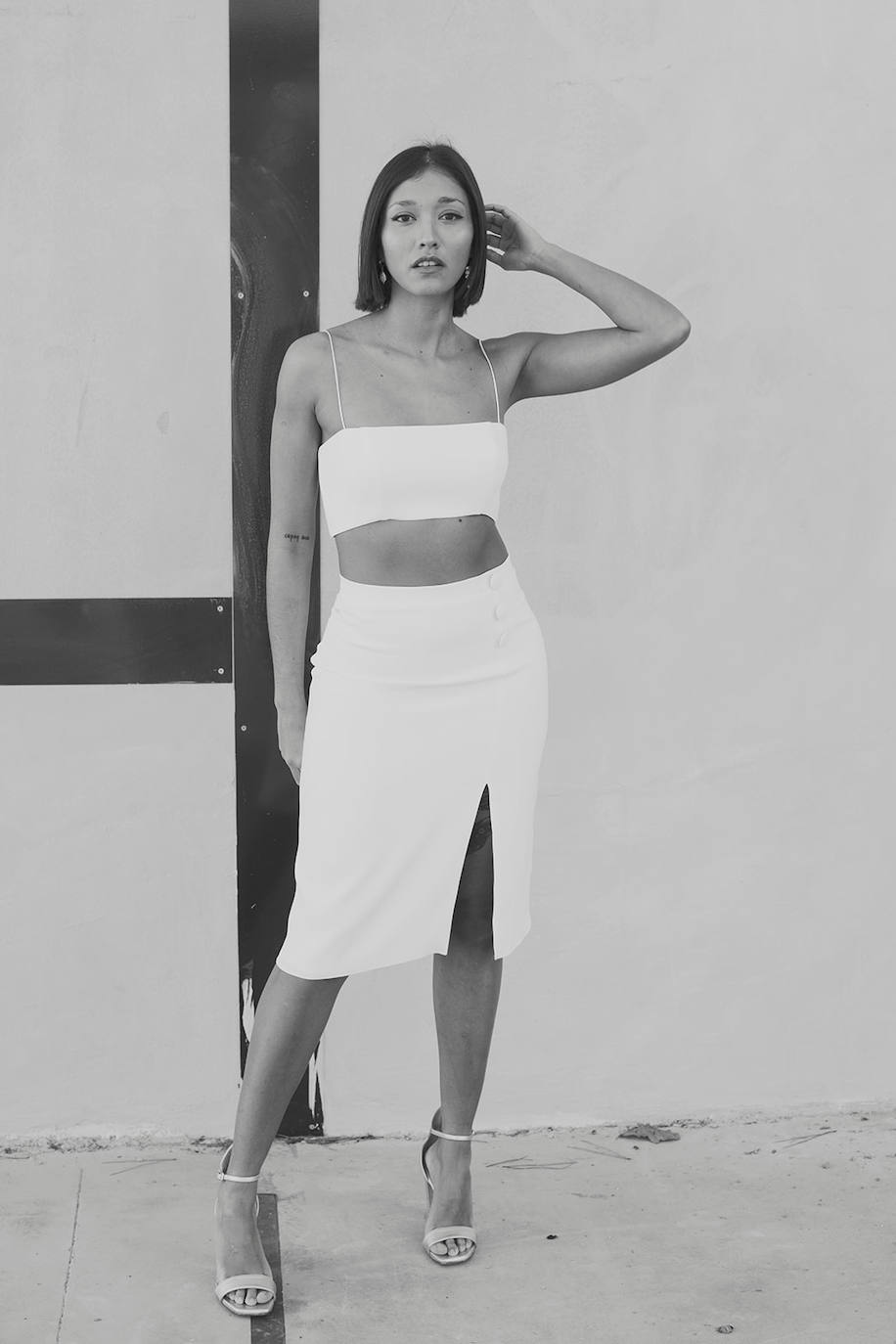 'Love by OTADUY' es una nueva marca nativa digital, y todos los diseños se venderán exclusivamente 'online'. En la 'e-shop', cada novia encontrará el look completo, incluyendo los complementos