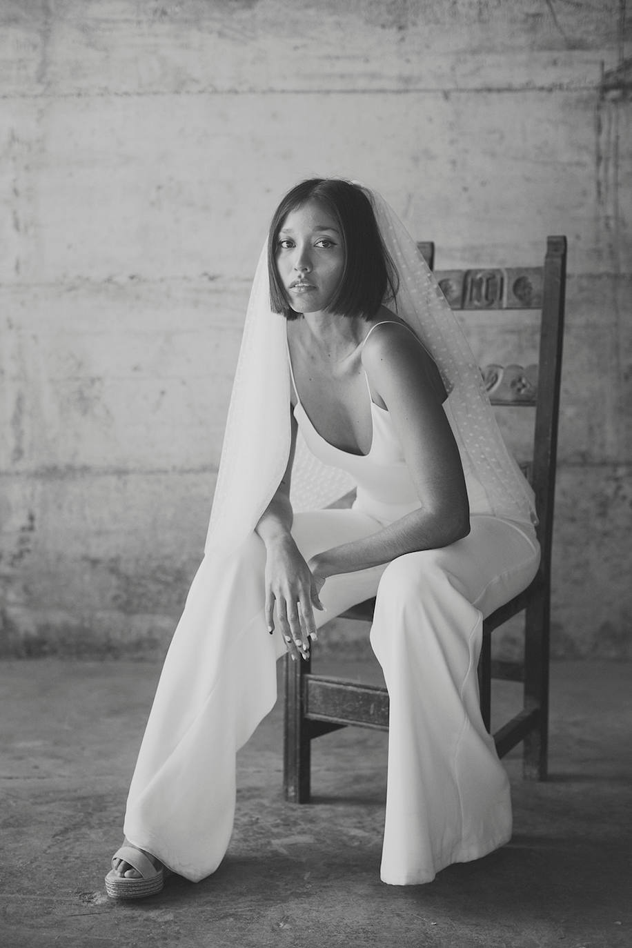 'Love by OTADUY' es una nueva marca nativa digital, y todos los diseños se venderán exclusivamente 'online'. En la 'e-shop', cada novia encontrará el look completo, incluyendo los complementos