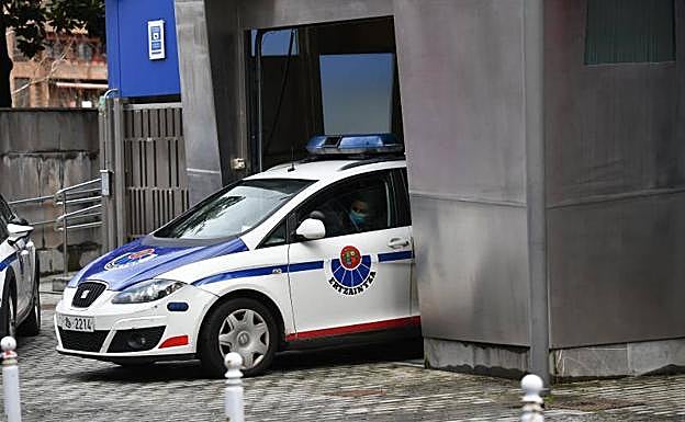 Vídeo: Momento de la detención por parte de agentes de la Ertzaintza