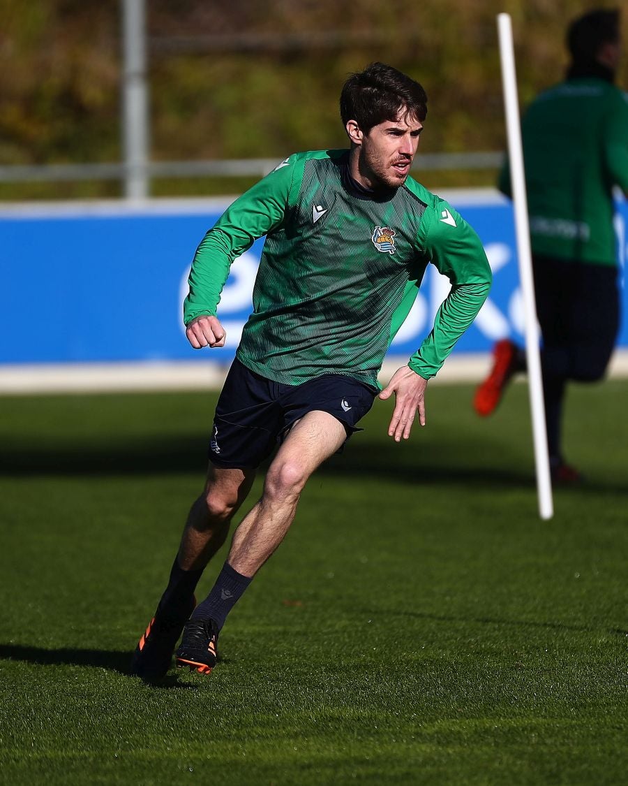 Fotos: La Real se ejercita pensando en la Copa