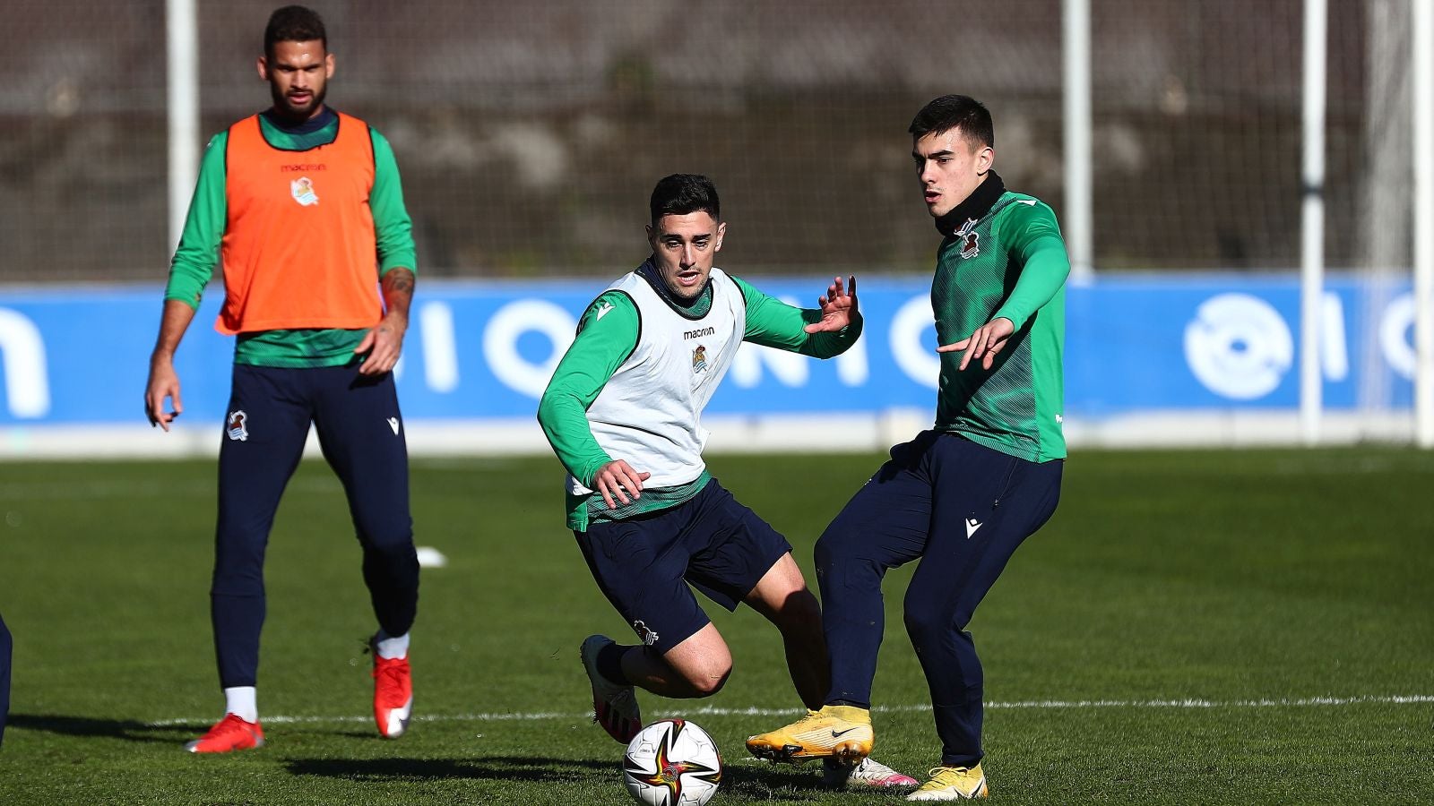 Fotos: La Real se ejercita pensando en la Copa