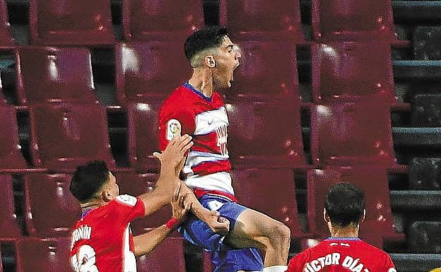 Carlos Fernández solo vendrá si sale Willian José