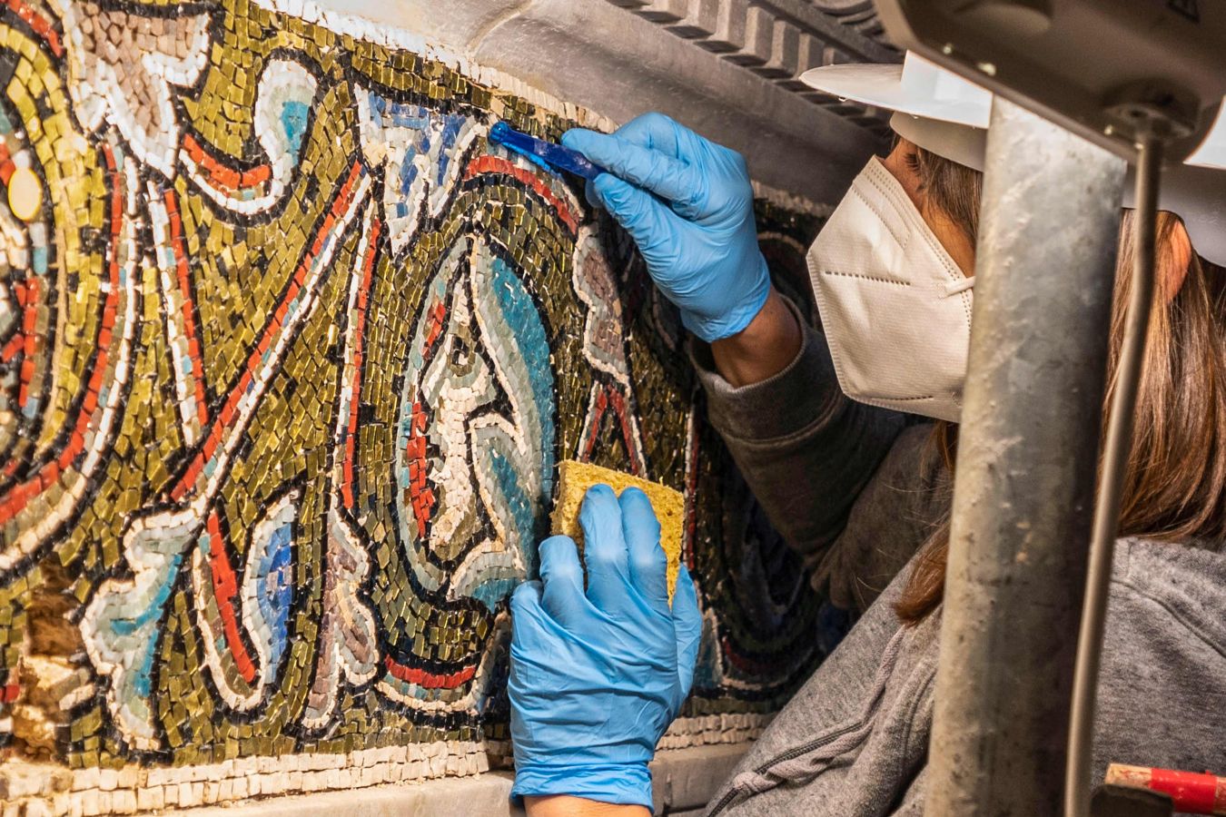 El Museo dell'Opera del Duomo en Florencia se encuentra en proceso de restauración. Los operarios cuidan al mínimo detalle las obras artísticas para que vuelvan a lucir como el primer día.