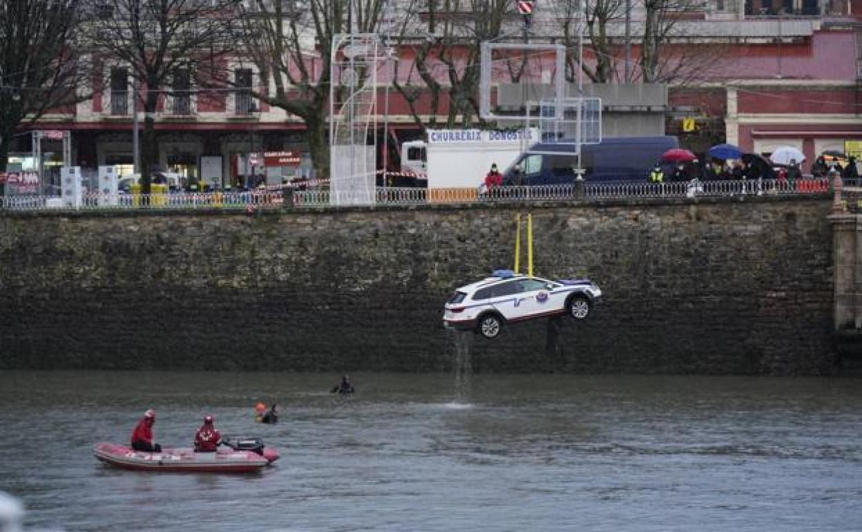 El sindicato de la Ertzaintza ERNE denuncia ante la Fiscalía los mensajes vertidos en redes sociales contra el ertzaina fallecido en el río Urumea