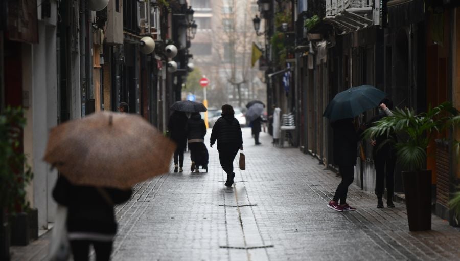 Azpeitia cierra sus edificios públicos y cancela todos los actos durante quince días.