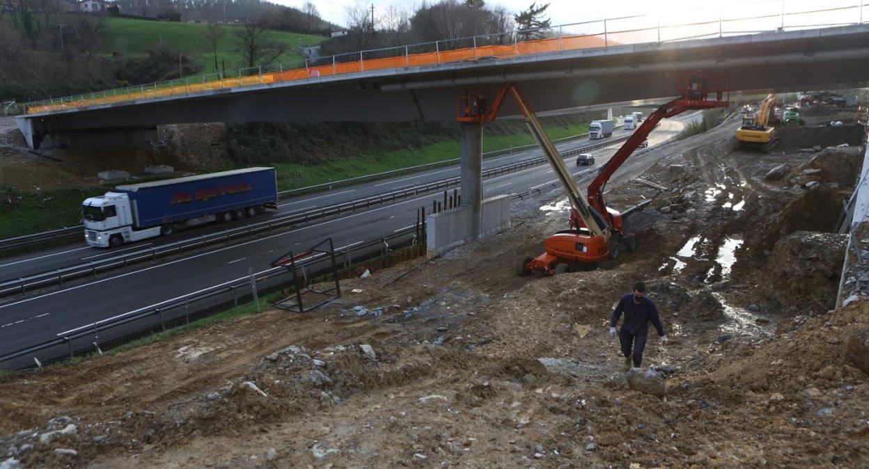 Sin la prórroga, los trabajos deberían finalizar el miércoles de la semana que viene, pero ésta era la situación a día de ayer. 