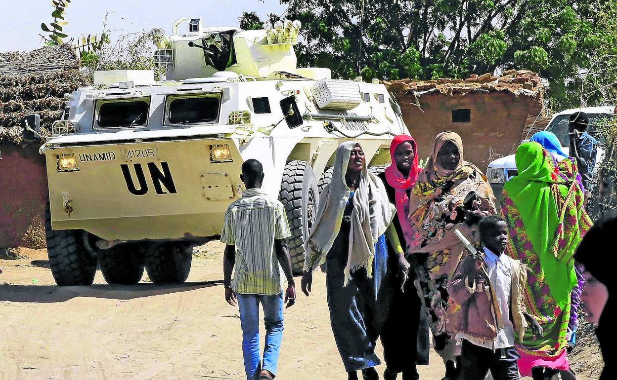 Campos de refugiados en Darfur, donde hasta ahora la ayuda de las Naciones Unidas ha resultado fundamental para la supervivencia de miles de personas en el Oeste de Sudán.