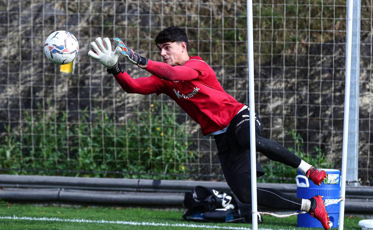 Ayesa en un entrenamiento en Zubieta.