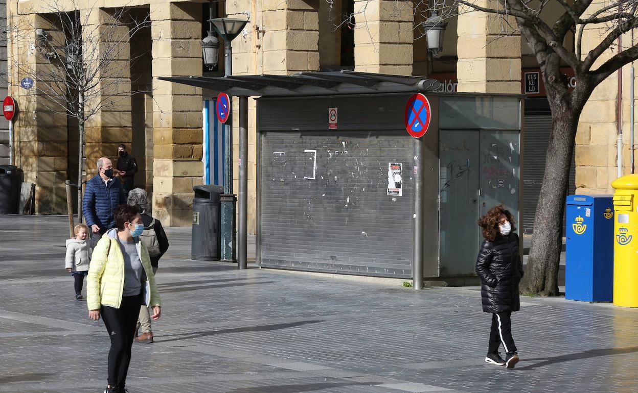 El kiosco de periódicos y revistas del Boulevard lleva cerrado dos años. 