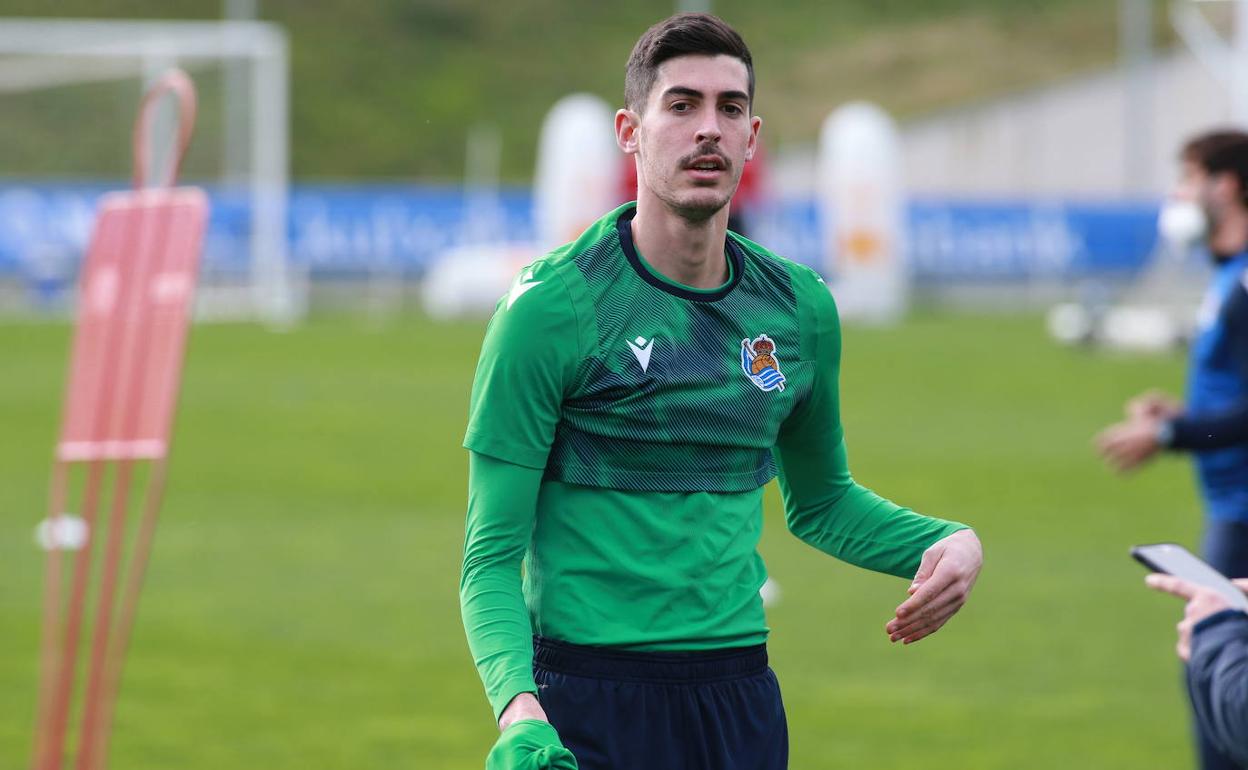 Real Sociedad: Carlos Fernández, duda para medirse al Manchester United