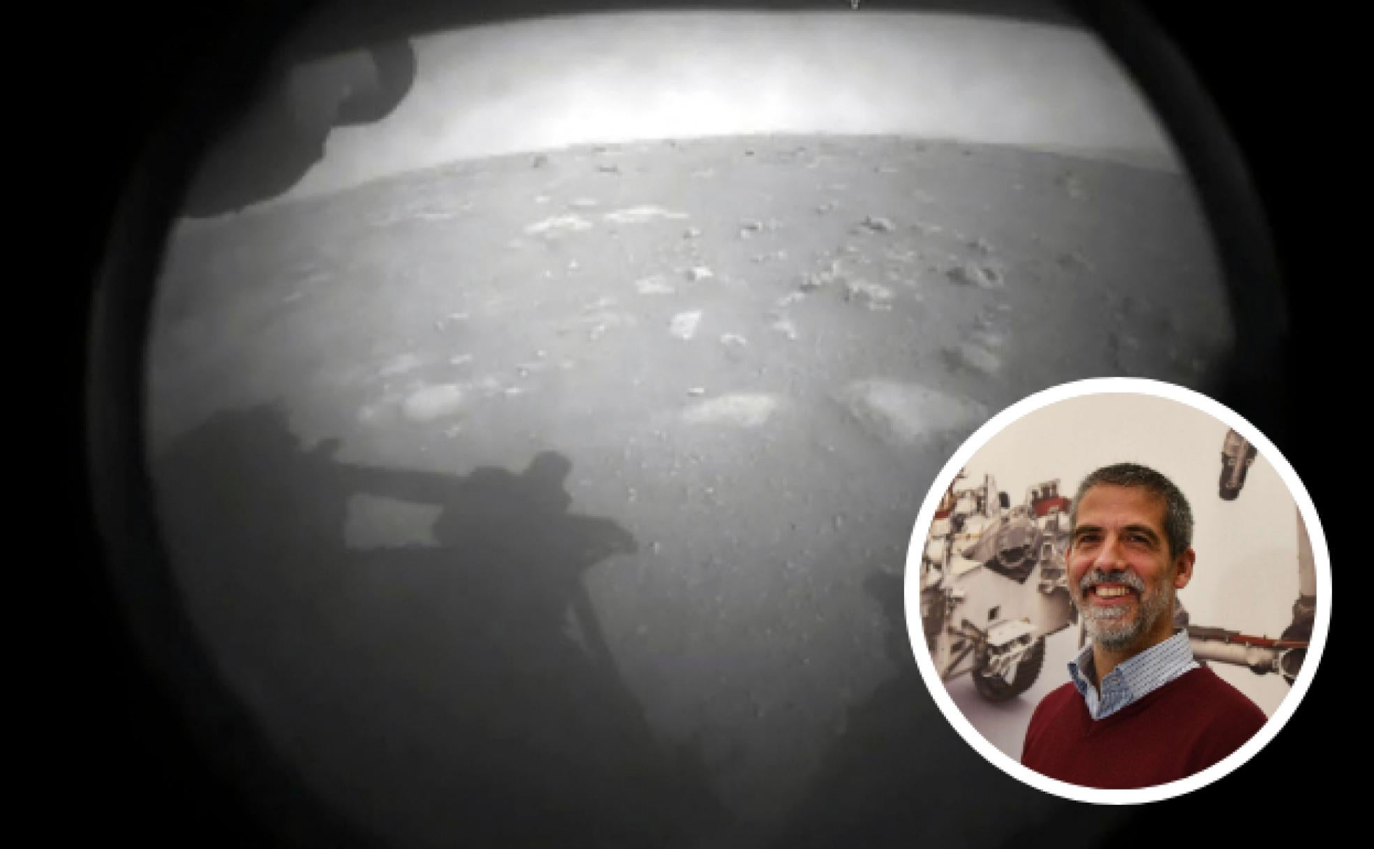 Imagen tomada desde el 'Perseverance' una vez culminado el amartizaje, acompañada de una foto del fundador y gerente de AVS, Miguel Ángel Carrera, cuya compañía ha diseñado algunas de las piezas del rover.