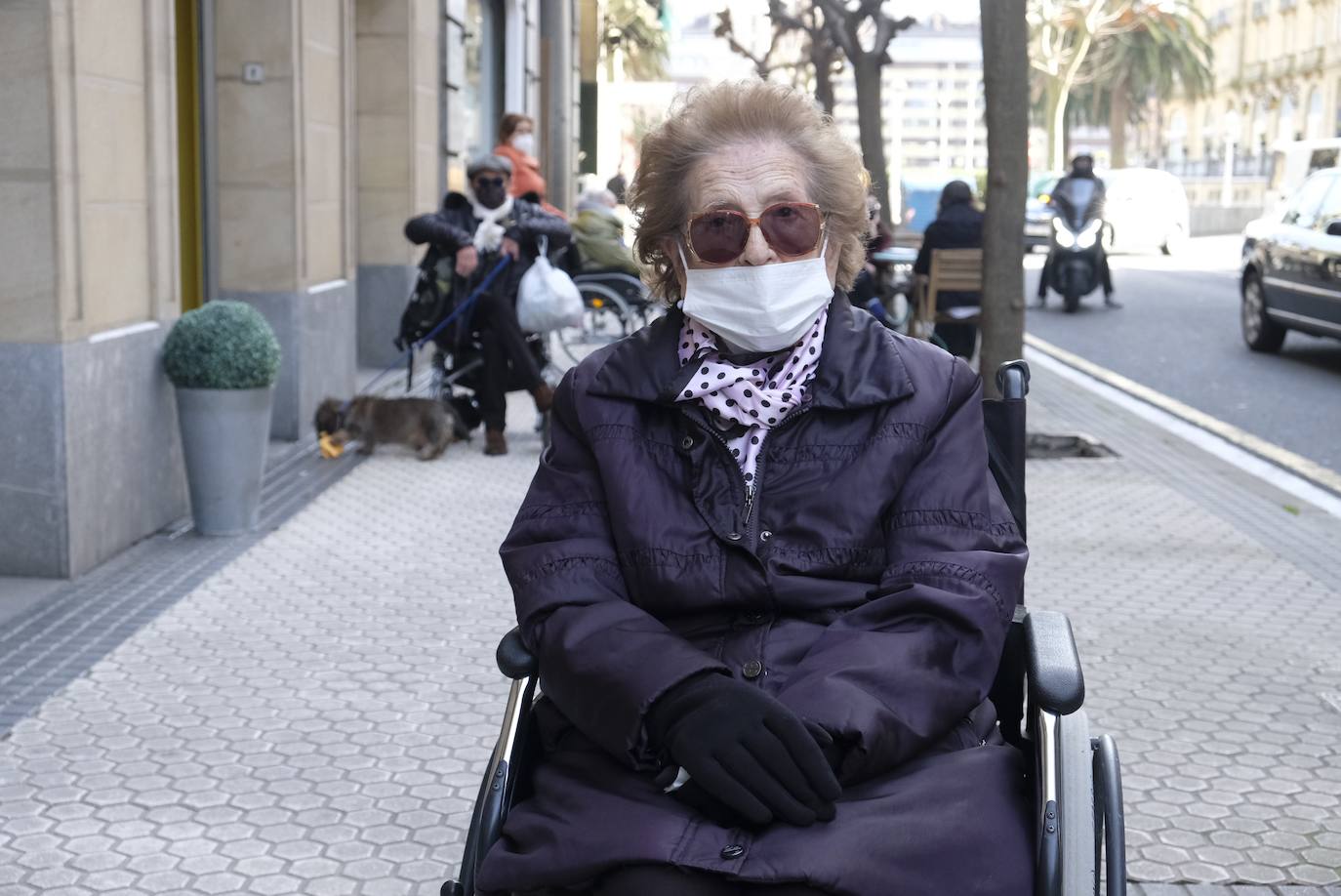 Imagen principal - Faustina, a su entrada al PAC de Bengoetxea.