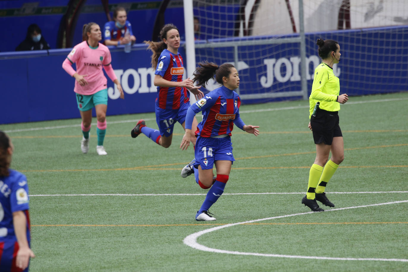 Las eibarresas han luchado frente a un rival que ha mostrado su efectividad 