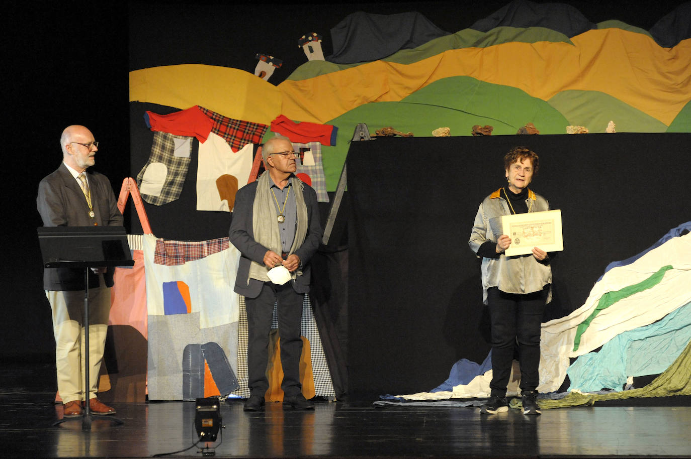 La titiritera y confundadora de Txontxongillo Taldea, Enkarni Genua, ingresa como socia de número en la Real Sociedad Bascongada de Amigos del País