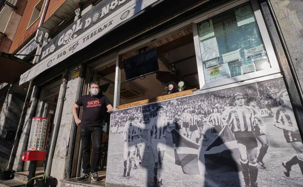 Igor Montalvo, en el Bar Gol Donostia.