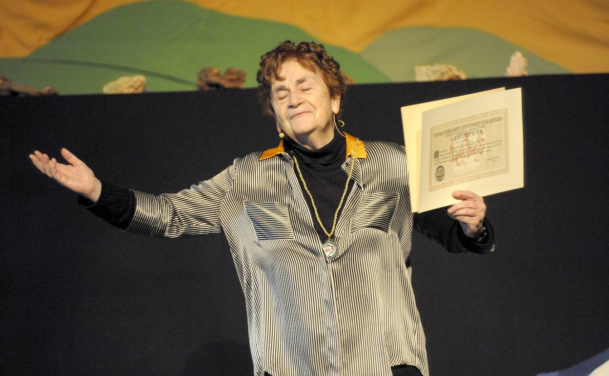 Enkarni Genua agracdece la distinción