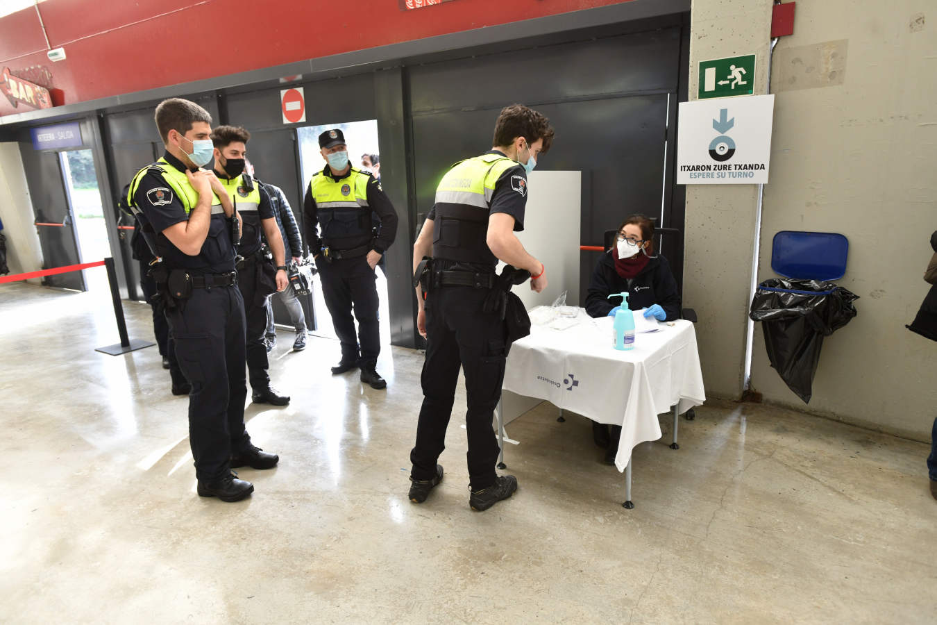 Illunbe abre como primer 'vacunódromo' de Euskadi.