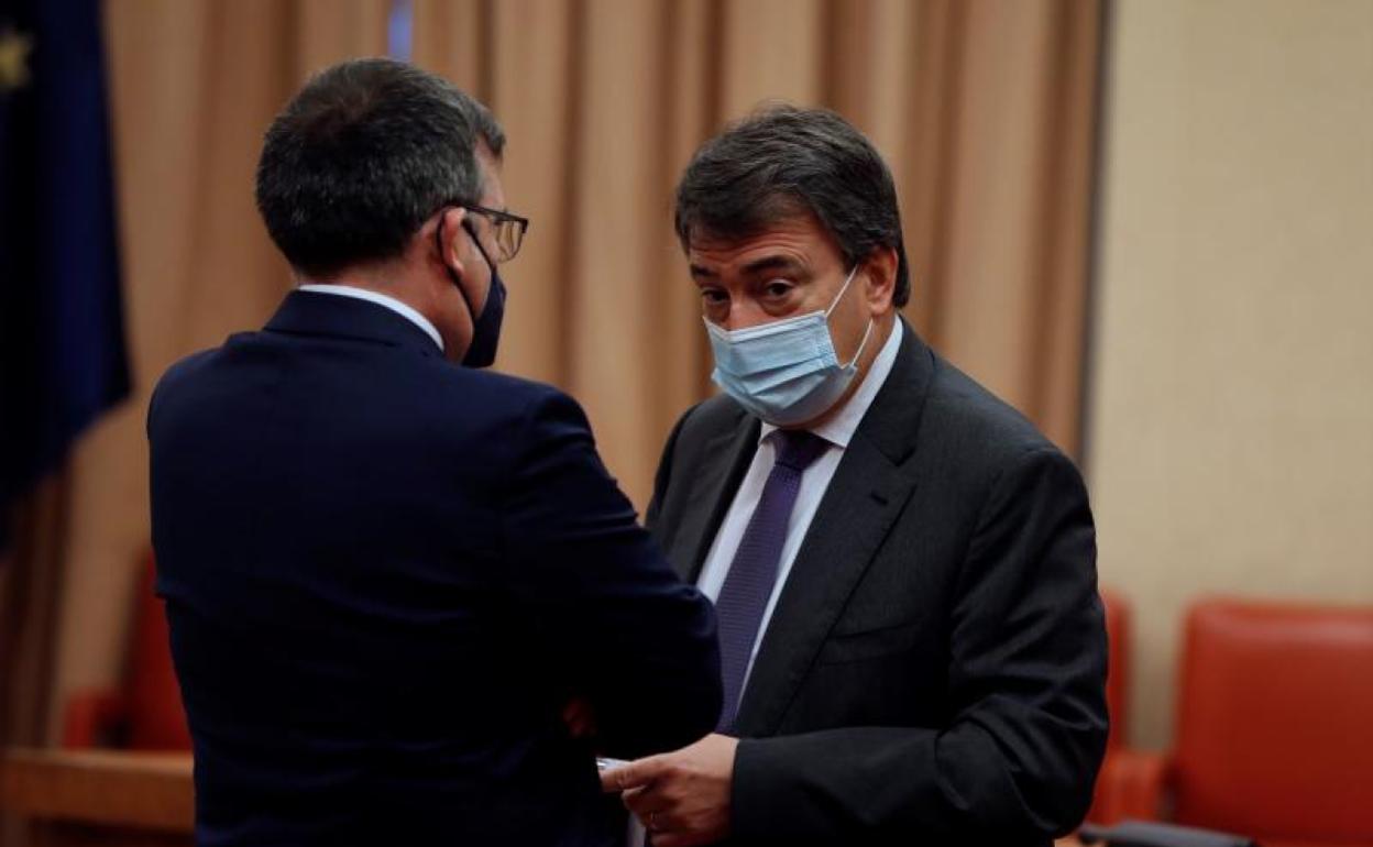 El portavoz del PNV en el Congreso, Aitor Esteban, este martes en la Junta de Portavoces.