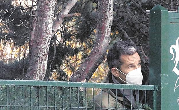 Urdangarin se inicia como consultor tras pasar su primera noche en Zaballa