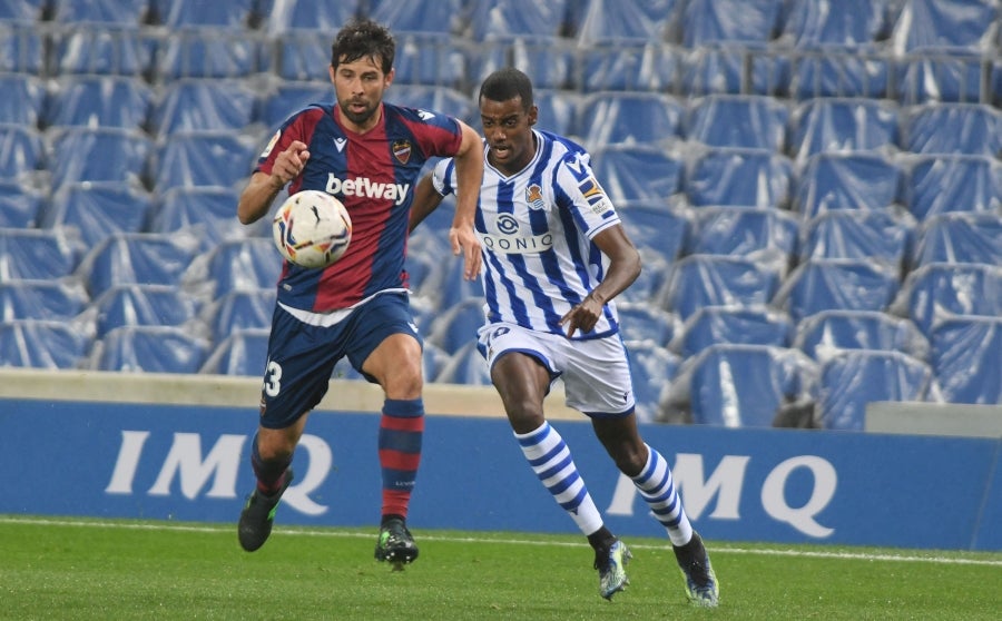 Fotos: Real Sociedad-Levante, en imágenes