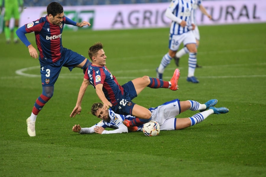 Fotos: Real Sociedad-Levante, en imágenes