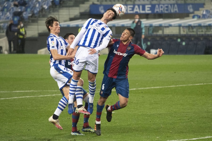 Fotos: Real Sociedad-Levante, en imágenes