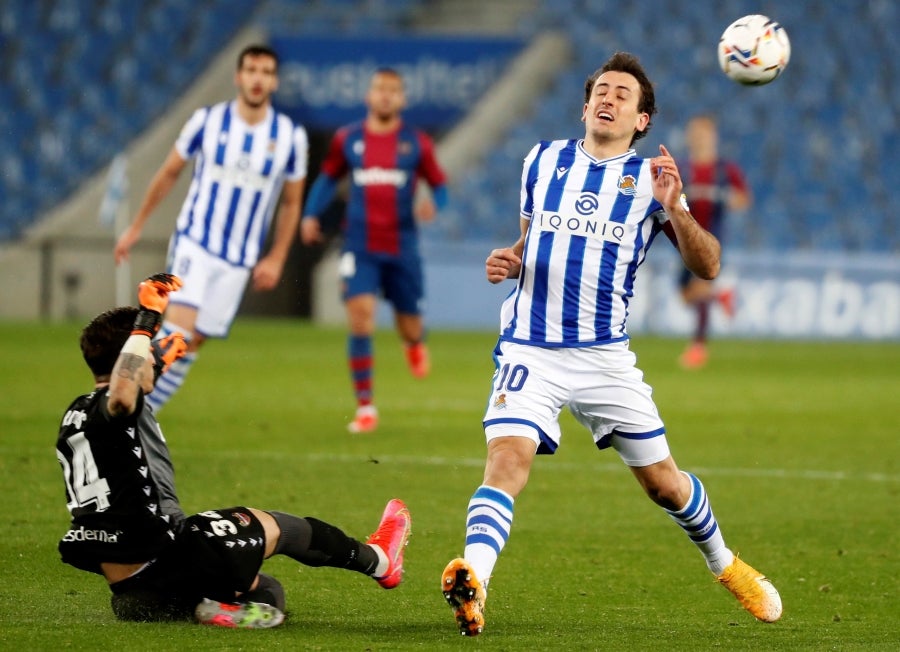 Fotos: Real Sociedad-Levante, en imágenes