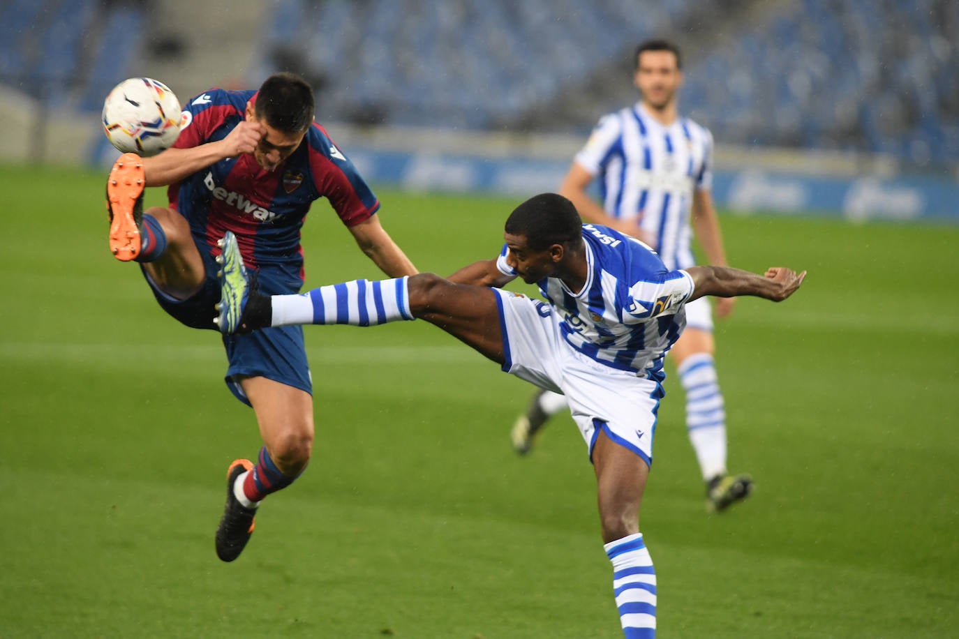 Fotos: Real Sociedad-Levante, en imágenes